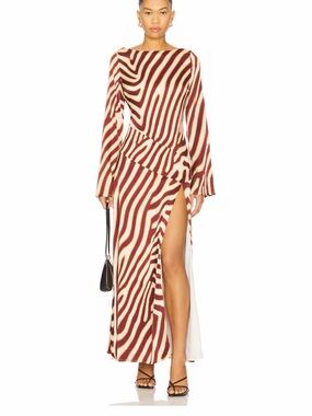 Seven Wonders | montie sleeve maxi dress | Maxi Dress with Side Slit